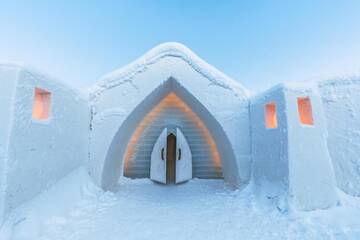 Фото номера Семейный номер SnowHotel Отель Arctic SnowHotel &amp; Glass Igloos г. Синетта 4