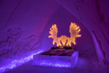 Фото номера Люкс SnowHotel Suite Отель Arctic SnowHotel &amp; Glass Igloos г. Синетта 7